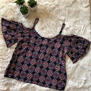 Cold Shoulder Trapeze Top